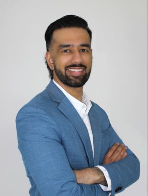 Portrait of Manny Dhami, Associate.